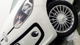 Volkswagen up! Hatchback 5d 1.0 MPI 75KM - galeria redakcyjna - zderzak przedni