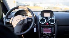 Opel Corsa 1.2 LPG 83 KM - magnes na...