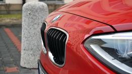 BMW Seria 1 F20-F21 Hatchback 5d 118i 170KM - galeria redakcyjna - przód - inne ujęcie