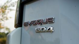 Range Rover Evoque - galeria redakcyjna - emblemat