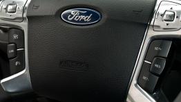 Ford Mondeo IV Kombi 1.6 EcoBoost 160KM - galeria redakcyjna - kierownica