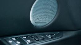 BMW X5 F15 M50d 381KM - galeria redakcyjna - głośnik w drzwiach przednich