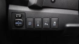 Toyota Auris II Hatchback 5d D-4D 125 124KM - galeria redakcyjna - panel sterowania lusterkami