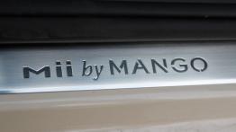 Seat Mii 5d by Mango 1.0 MPI 75KM - galeria redakcyjna - listwa progowa