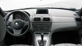 BMW X3 - galeria redakcyjna - pełny panel przedni