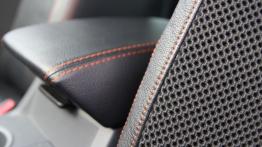 Ford Ranger V Podwójna kabina 3.2 Duratorq TDCI 200KM - galeria redakcyjna - fotel kierowcy, widok z