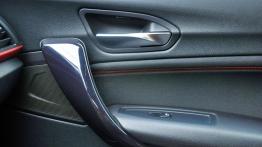 BMW Seria 1 F20-F21 Hatchback 5d 118i 170KM - galeria redakcyjna - drzwi pasażera od wewnątrz