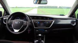 Toyota Auris II Hatchback 5d Valvematic 130 132KM - galeria redakcyjna - pełny panel przedni