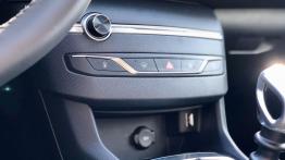 Peugeot 308 SW 1.5 BlueHDI 130 KM - galeria redakcyjna - panel sterowania wentylacj? i nawiewem