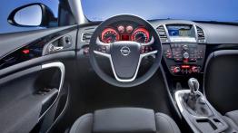 Opel Insignia - kokpit