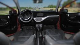 Kia Picanto 2011 - wersja 3-drzwiowa - pełny panel przedni