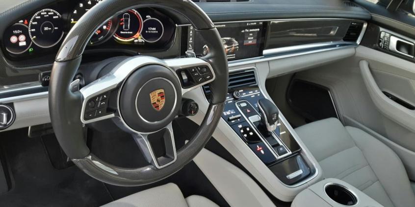 Porsche Panamera E-Hybrid Sport Turismo – to małe pokrętło jest w stanie zmienić wszystko