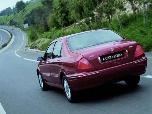 Lancia Lybra - urocza Włoszka