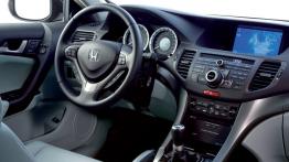 Honda Accord VIII Sedan - pełny panel przedni