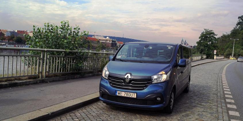 Renault Trafic – przeczytaj, zanim pojedziesz nim na wakacje