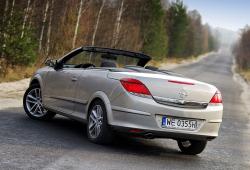 Opel Astra H Cabrio - Oceń swoje auto