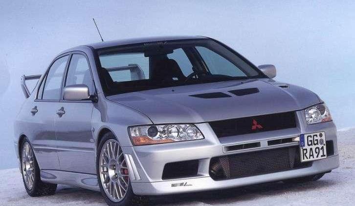 Groźny jak diabli, szybki jak błyskawica. Rajdowy potwór. Zwycięzca. - Mitsubishi Lancer Evolution