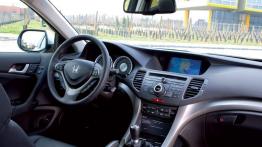 Honda Accord VIII Kombi - pełny panel przedni