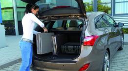 Hyundai i30 II kombi - tył - bagażnik otwarty