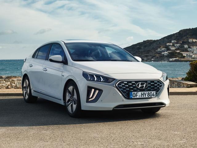 Hyundai IONIQ Hatchback Facelifting (Hybrid) - Oceń swoje auto
