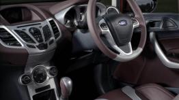 Ford Fiesta VII Hatchback 5d - widok ogólny wnętrza z przodu