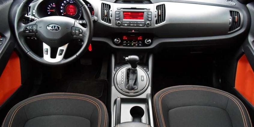 Kia Sportage 2.0 CRDi XL AWD - crossover z czołówki