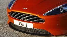 Aston Martin Virage Coupe - przód - inne ujęcie