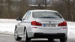 BMW M550d xDrive - widok z tyłu