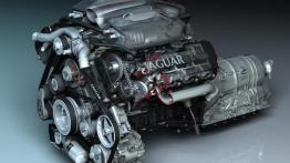 Jaguar S-Type - silnik solo