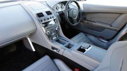 Aston Martin Virage Coupe - pełny panel przedni