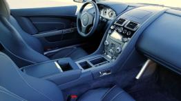 Aston Martin Virage Coupe - kokpit