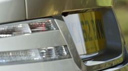 Aston Martin DB9 Facelifting Coupe - spoiler