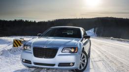 Chrysler 300 Glacier - widok z przodu