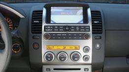 Nissan Pathfinder - konsola środkowa