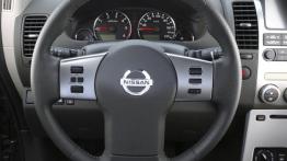 Nissan Pathfinder - kierownica