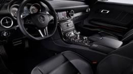 Mercedes SLS AMG - pełny panel przedni