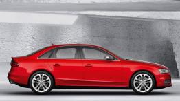 Audi S4 Facelifting - prawy bok