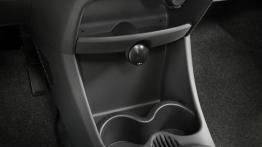 Citroen C1 Facelifting - konsola środkowa