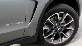 BMW X5 III (2014) xDrive30d - wersja amerykańska - koło