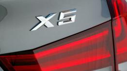 BMW X5 III (2014) xDrive30d - wersja amerykańska - emblemat