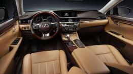 Lexus ES z nowym silnikiem debiutuje w Chinach