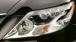 Lexus LS 600h - lewy przedni reflektor - wyłączony