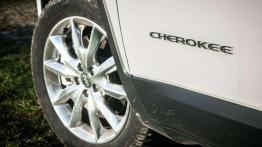Jeep Cherokee Limited 2.0 MJD 170 KM - Amerykanin w europejskich szatach