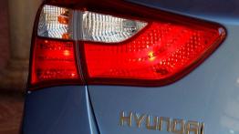 Hyundai i30 II Hatchback 5d - prezentacja w Sevilli - lewy tylny reflektor - włączony