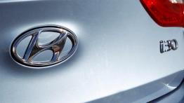 Hyundai i30 II Hatchback 5d - prezentacja w Sevilli - emblemat