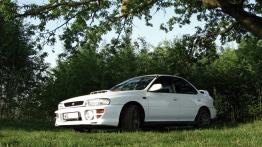 Subaru Impreza I Sedan - galeria społeczności - lewy bok