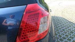 Kia cee´d Hatchback 5d Facelifting - galeria społeczności - prawy tylny reflektor - wyłączony