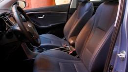 Hyundai i30 II Hatchback 5d - prezentacja w Sevilli - fotel kierowcy, widok z przodu
