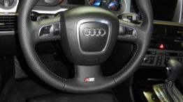 Audi A6 C6 Avant - galeria społeczności - kierownica