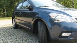Kia cee´d Hatchback 5d Facelifting - galeria społeczności - prawy przedni reflektor - wyłączony
